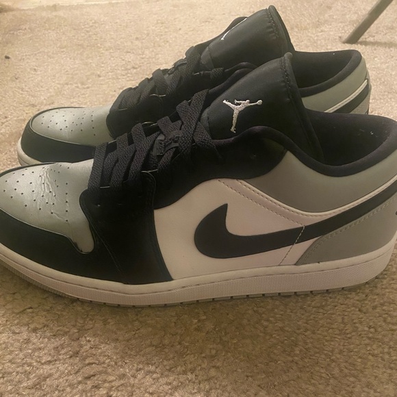 Size 12 Jordan 1 Low Light Smoke Grey - Picture 3 of 6
